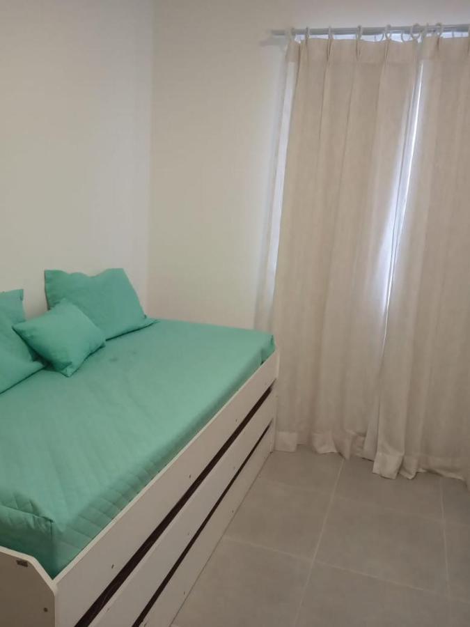 Apartamento Aconchegante A 100 Metros Da Praia Арраял-ду-Кабу Экстерьер фото