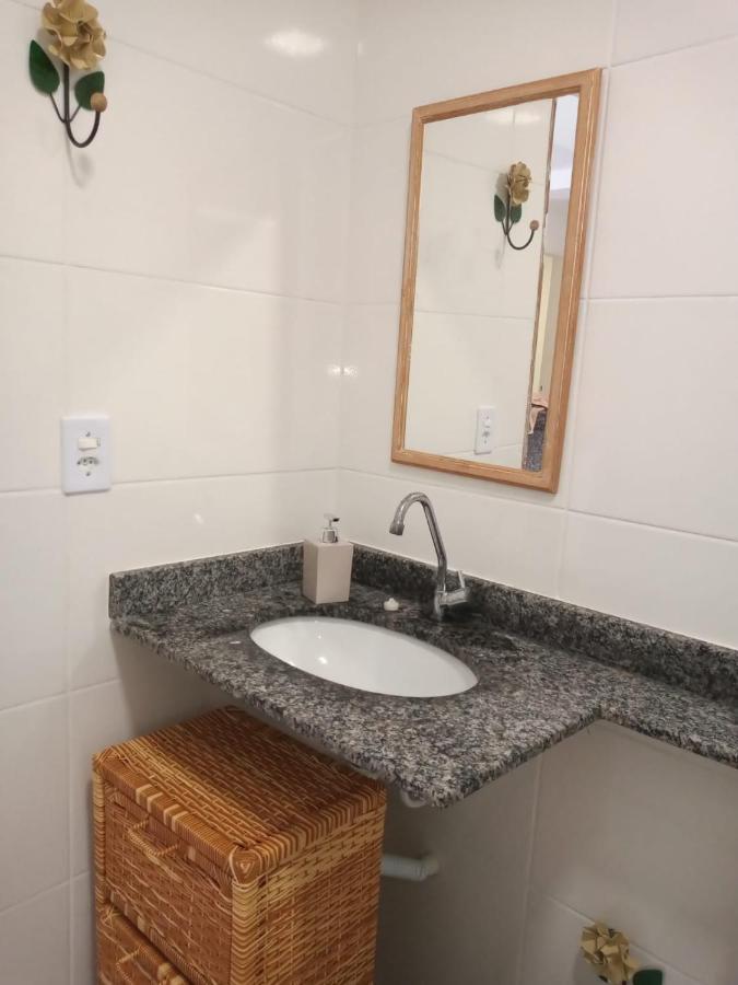 Apartamento Aconchegante A 100 Metros Da Praia Арраял-ду-Кабу Экстерьер фото